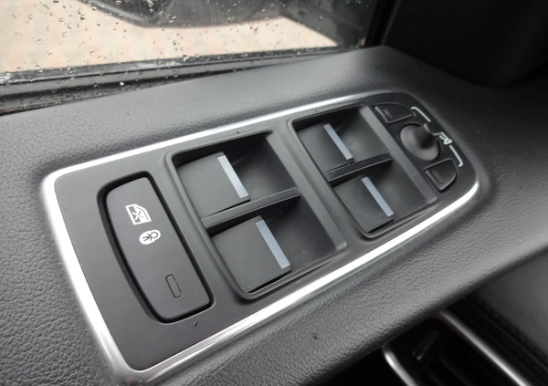 Jaguar F-Pace cena 136900 przebieg: 109000, rok produkcji 2016 z Białystok małe 191